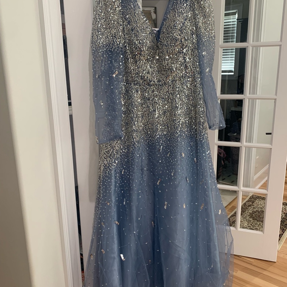 ❄️ Winter Wonderland Blue Ball Gown